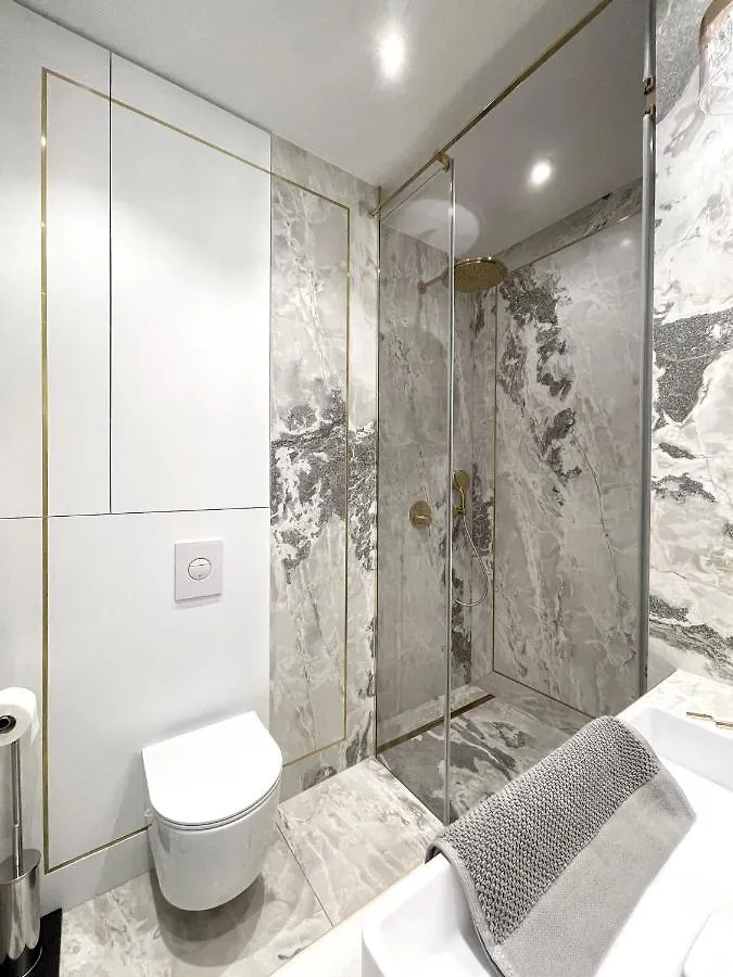 Luxury Gold Apartment Sopot 300M From The Beach 0*,  Polen